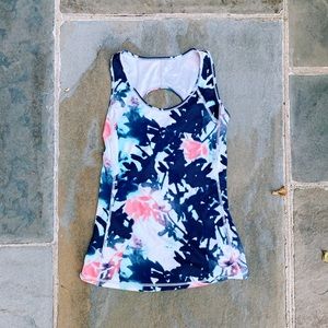 NWOT Old Navy Active Tank